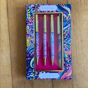 Lilly Pulitzer Pen Set! Brand new!